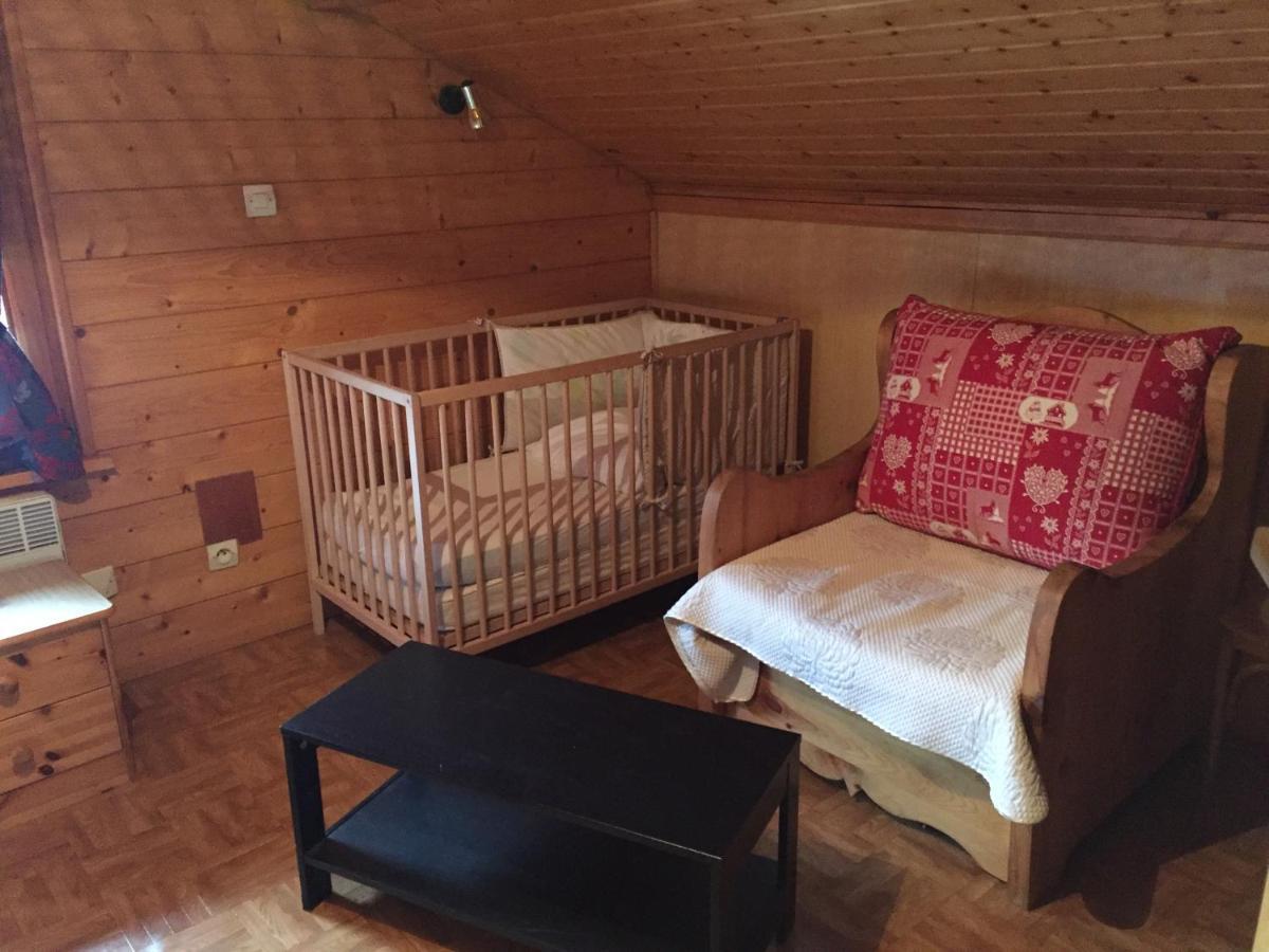 Les Bruyeres Wi Fi Villa Ла Брес Стая снимка